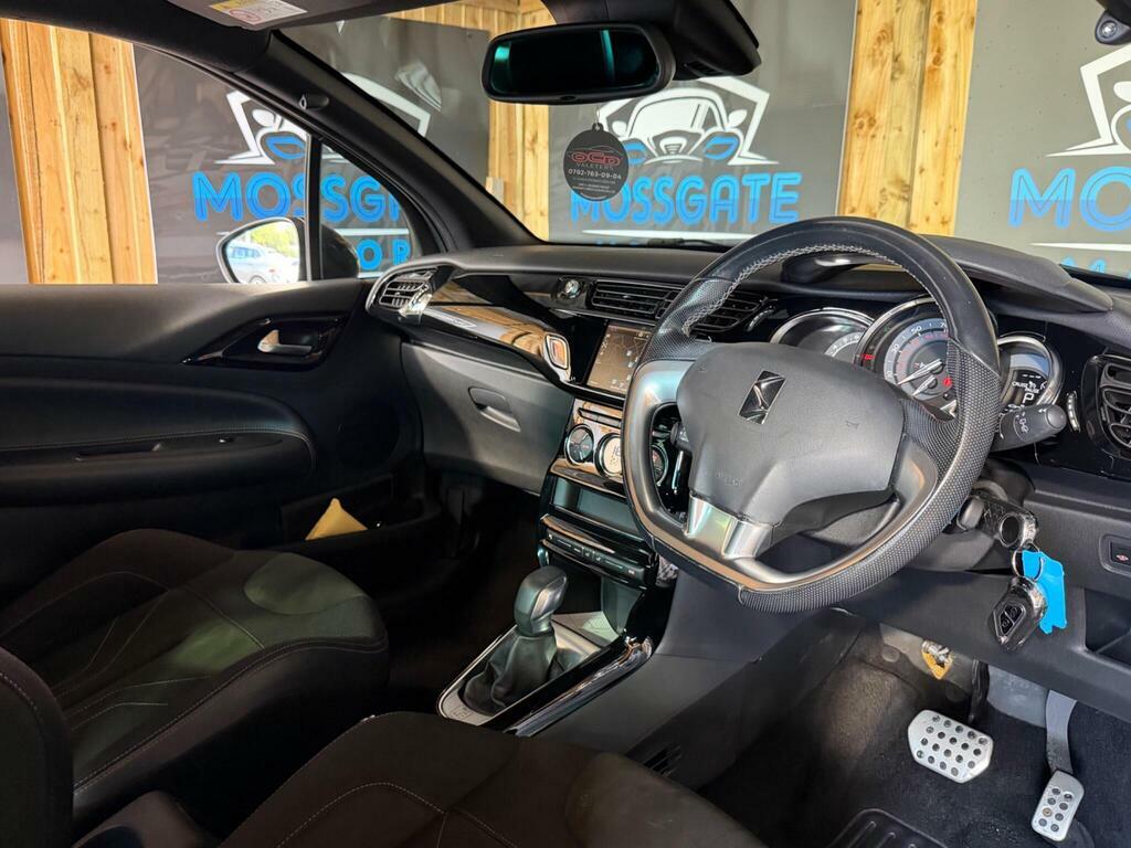 DS DS 3 Hatchback Black #11
