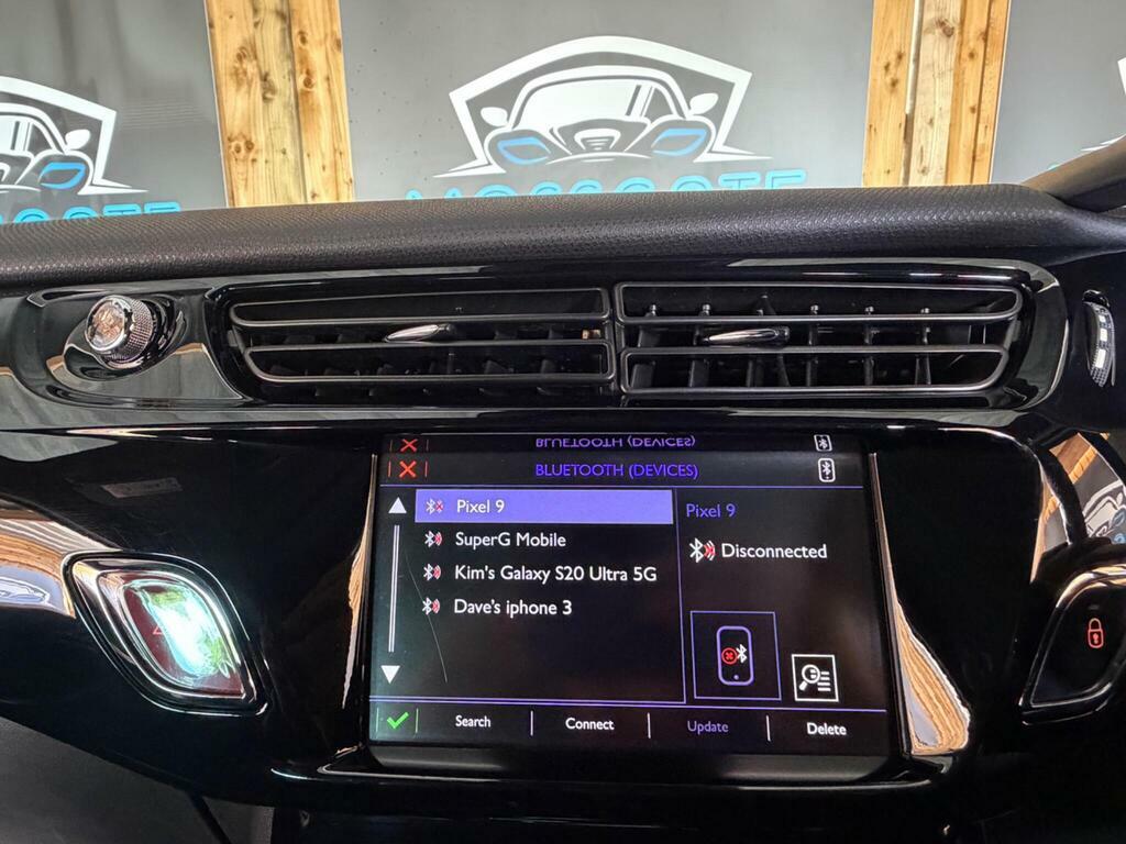 DS DS 3 Hatchback Black #20