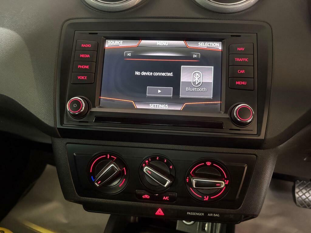 Seat Ibiza 1.0 Sol 74 Bhp Red #24