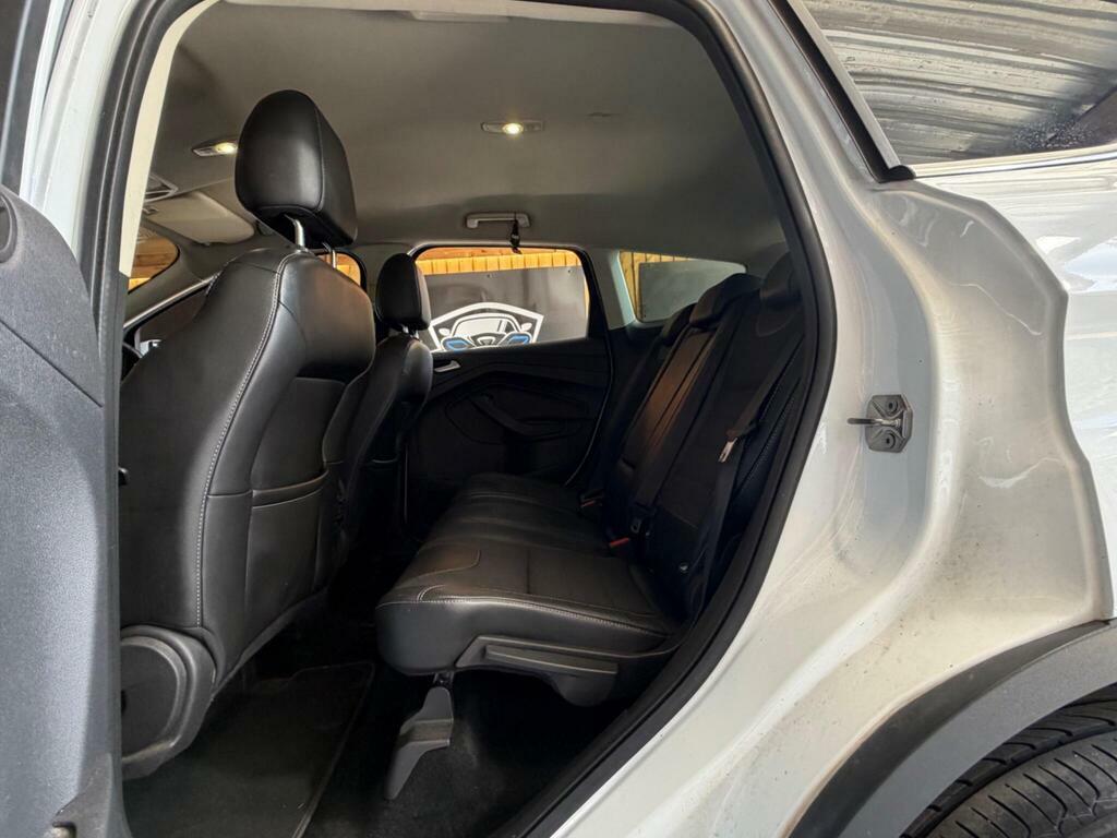 Ford Kuga Suv 2.0 White #18