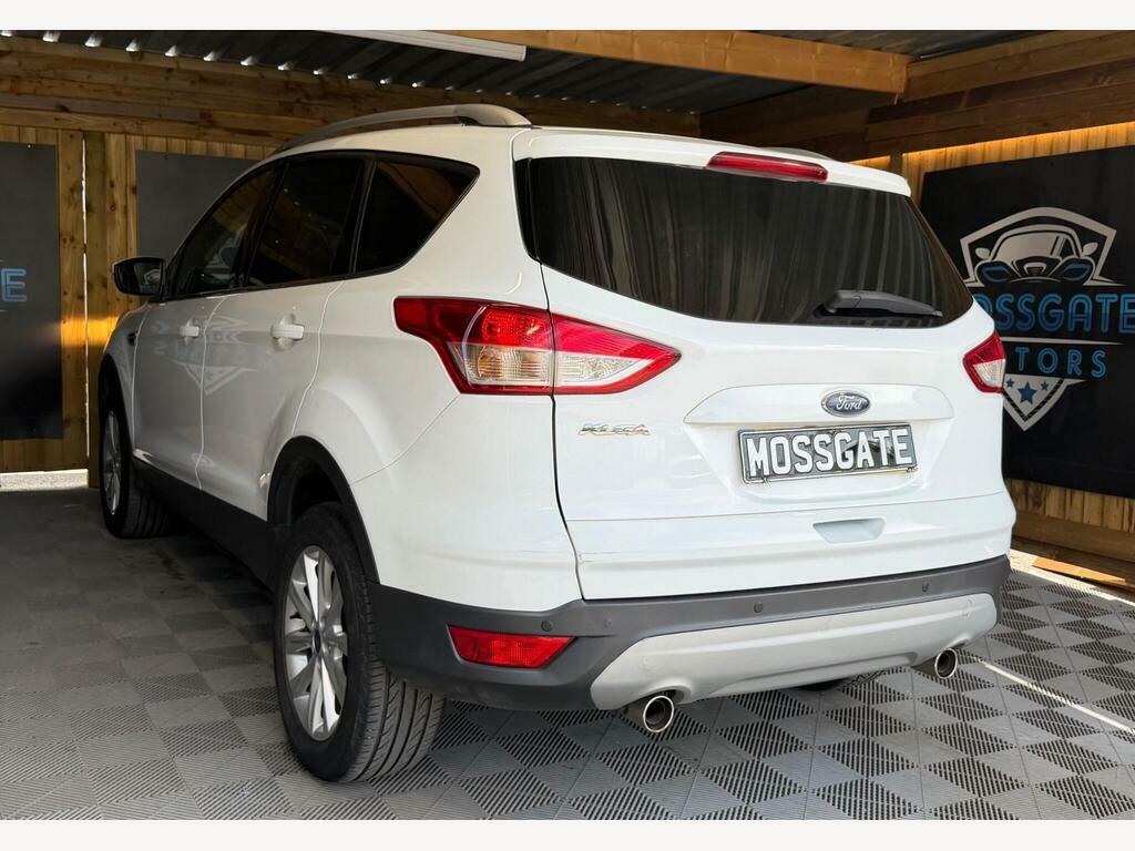 Ford Kuga Suv 2.0 White #10