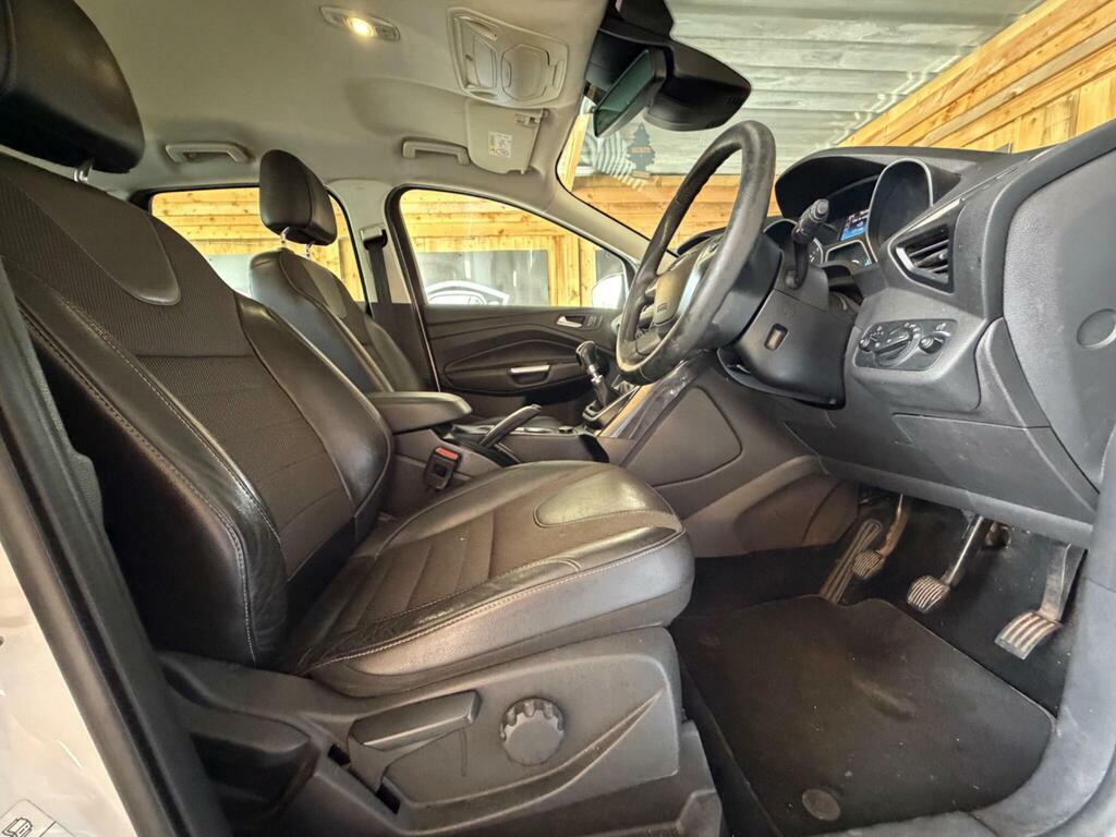 Ford Kuga Suv 2.0 White #12