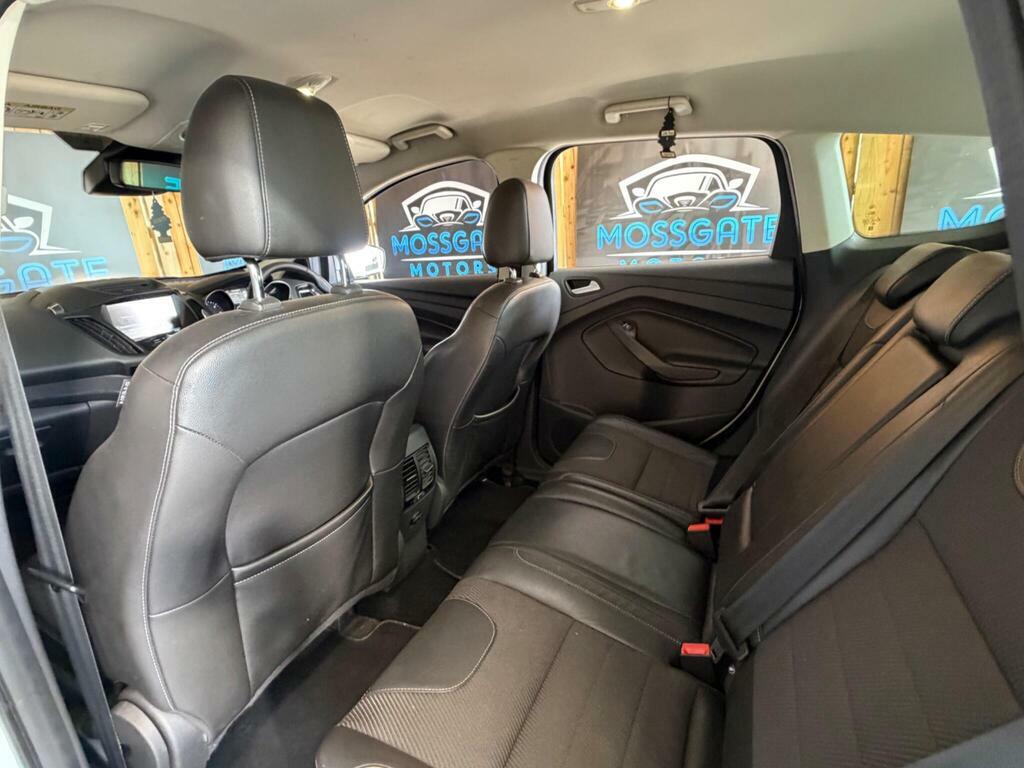 Ford Kuga Suv 2.0 White #17