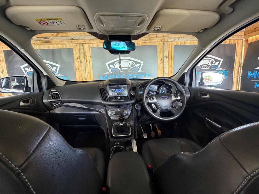 Ford Kuga Suv 2.0 White #20