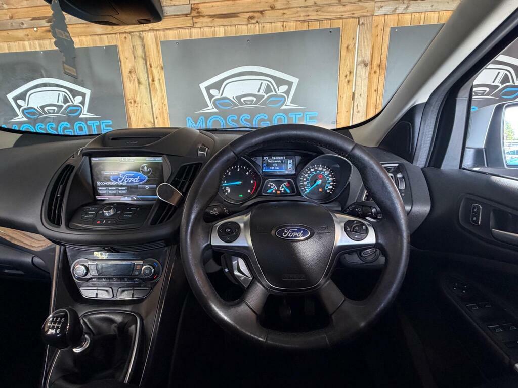 Ford Kuga Suv 2.0 White #22