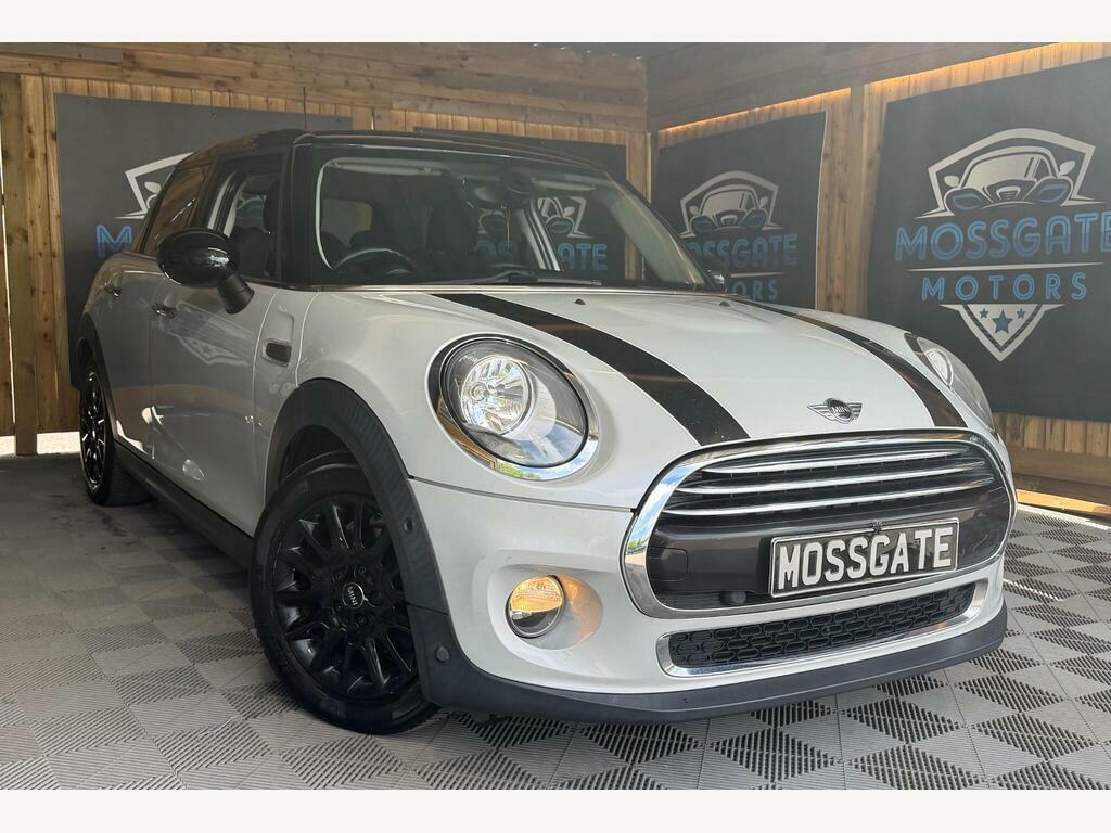 Mini Hatch 1.5 Cooper D Euro 6 S S Silver