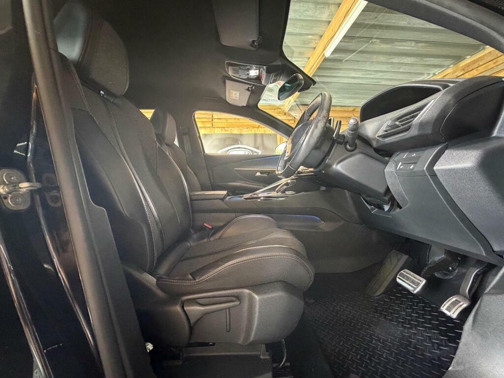 Peugeot 3008 Puretech Ss Active Black #12