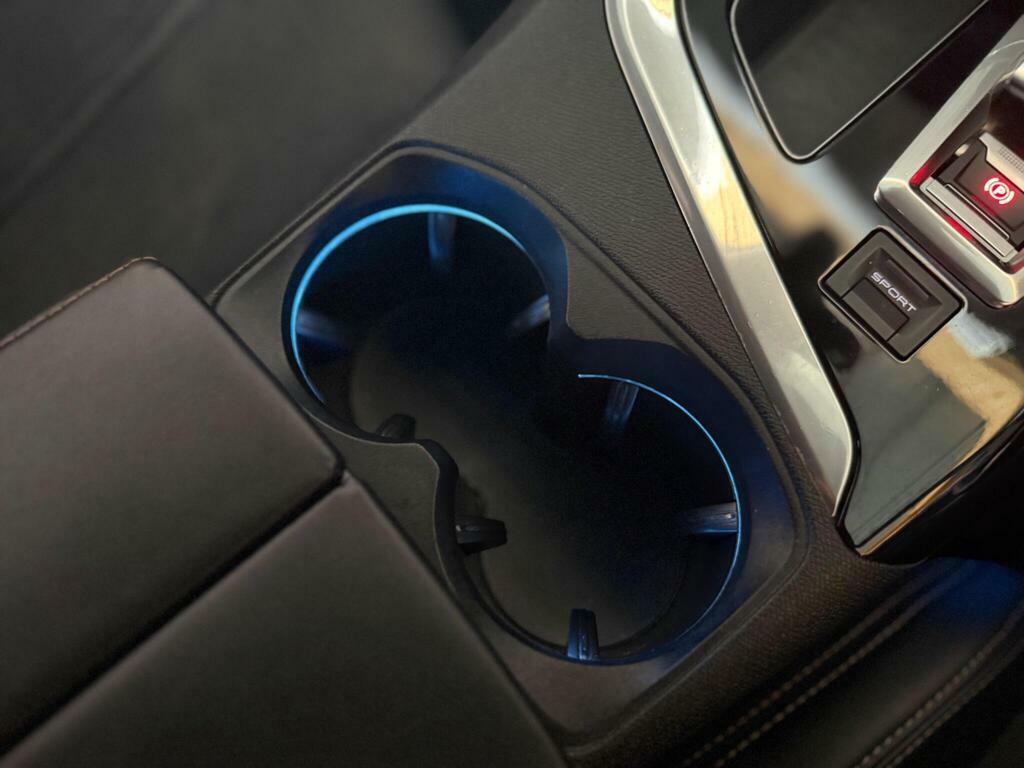 Peugeot 3008 Puretech Ss Active Black #24