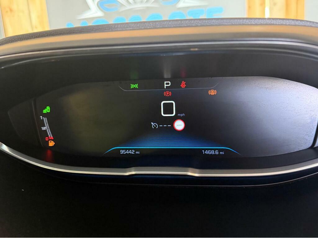 Peugeot 3008 Puretech Ss Active Black #20