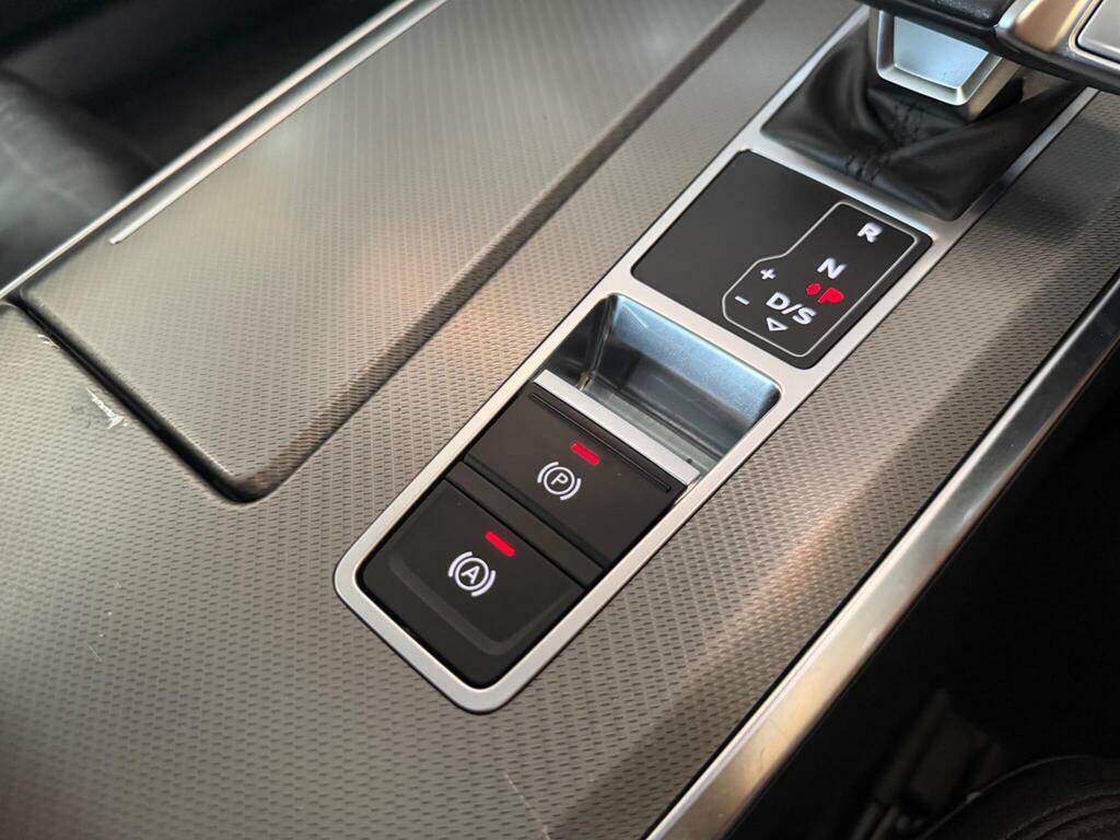 Audi A6 Avant Tdi Sport Black #32