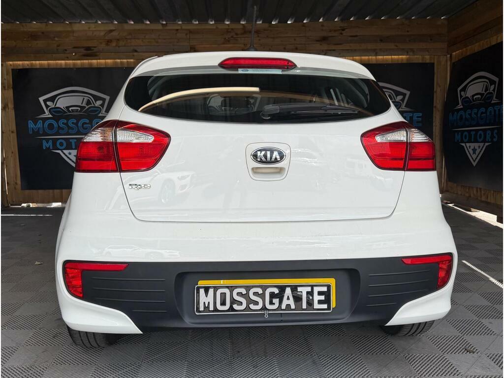 Kia RIO 1.4 3 Hatchback Euro 6 107 Bhp Red #9