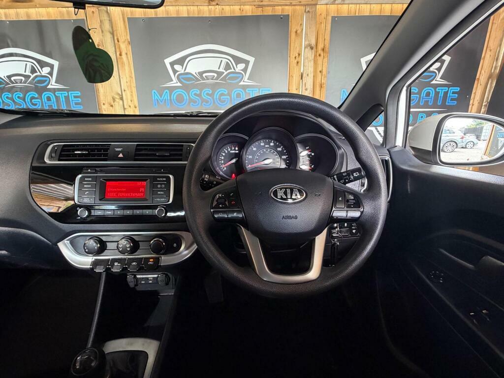 Kia RIO 1.4 3 Hatchback Euro 6 107 Bhp Red #19