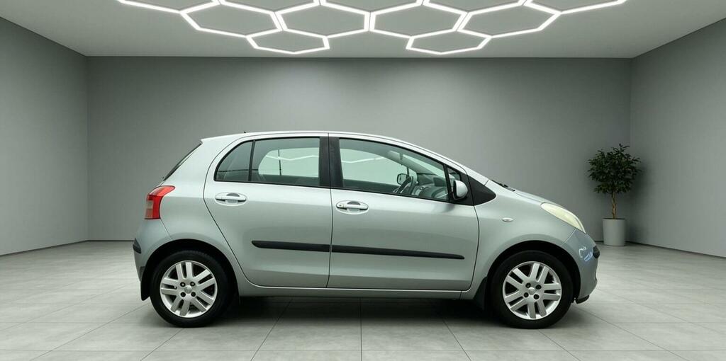 Toyota Yaris 1.3 Vvt-i Tr Grey #5