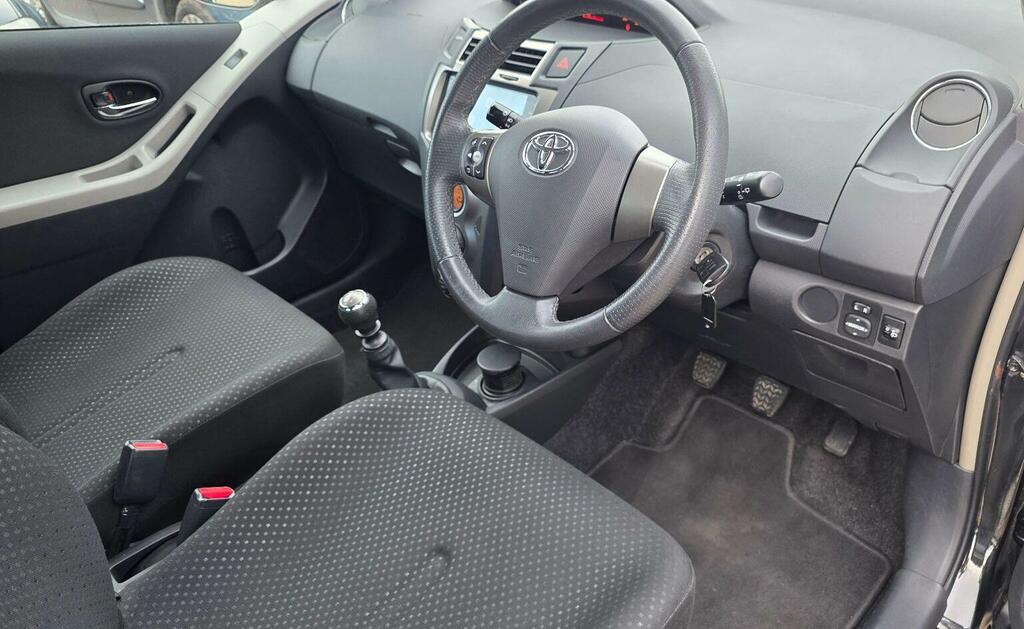 Toyota Yaris 1.0 Vvt-i 16V Gs Red #15