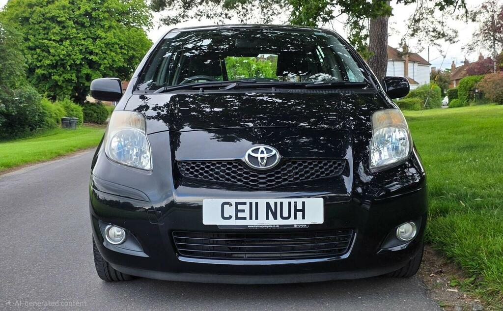 Toyota Yaris 1.0 Vvt-i 16V Gs Red #2