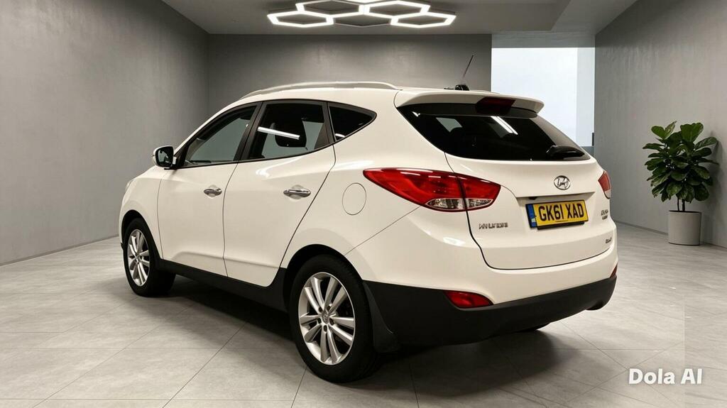 Hyundai Ix35 2.0 Crdi Premium 4Wd Euro 5 White #4