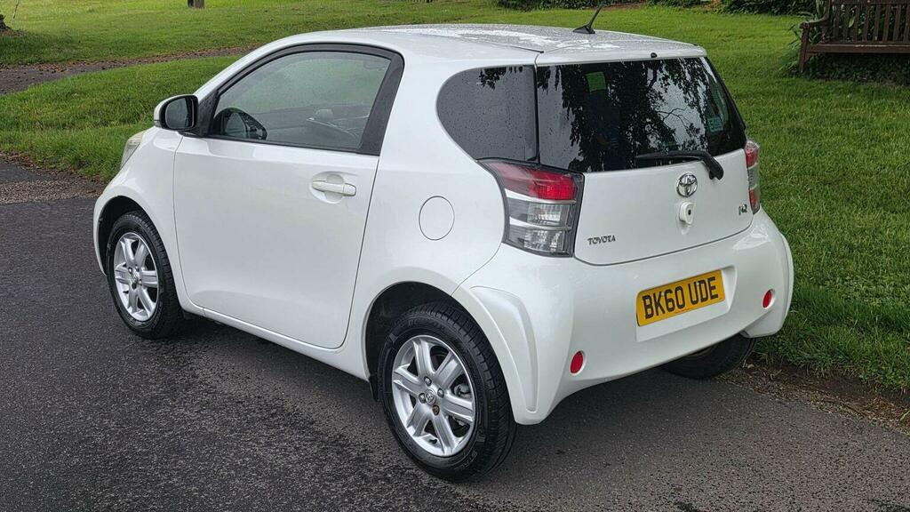 Toyota IQ 1.0 Vvt-i Euro 4 White #5