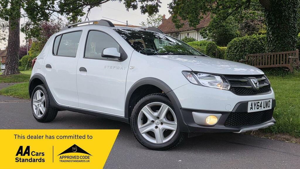 Dacia Sandero Stepway 0.9 Tce Laureate Euro 6 Ss 201464 White