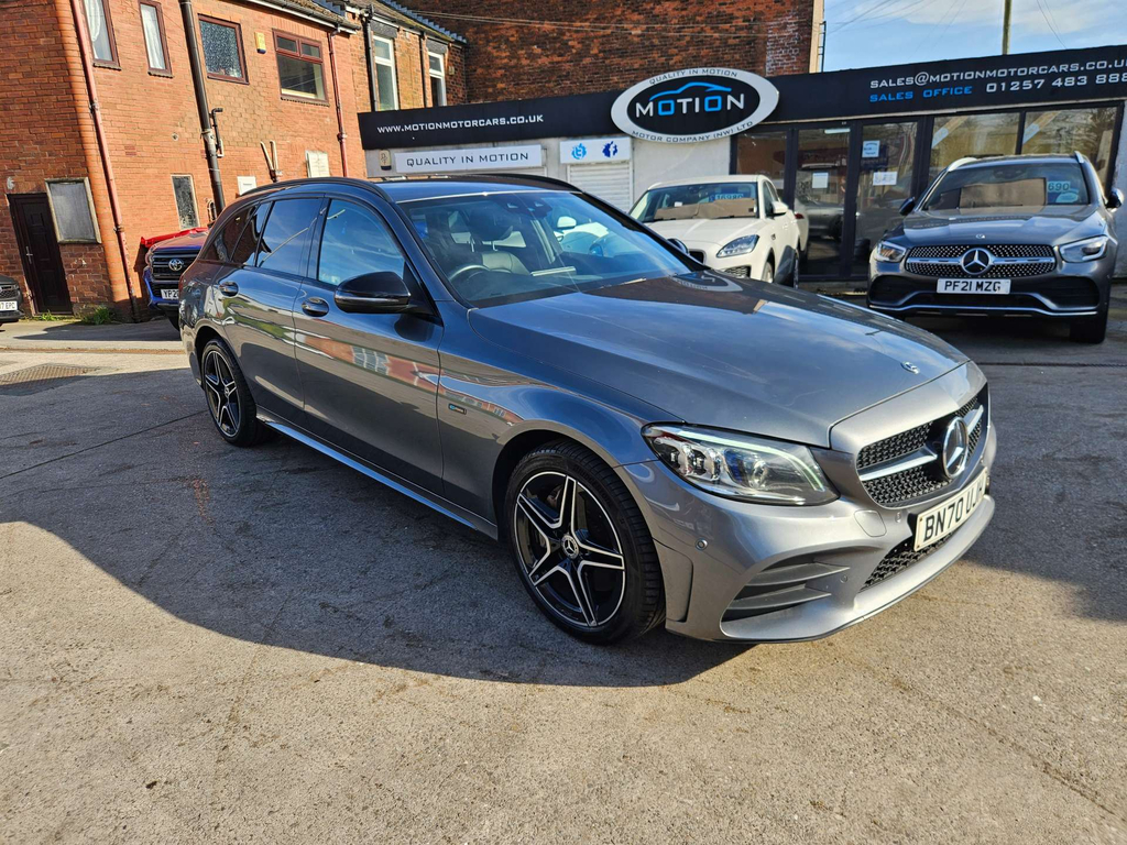 Mercedes-Benz 300 C Amg Line Edition Premium E Grey