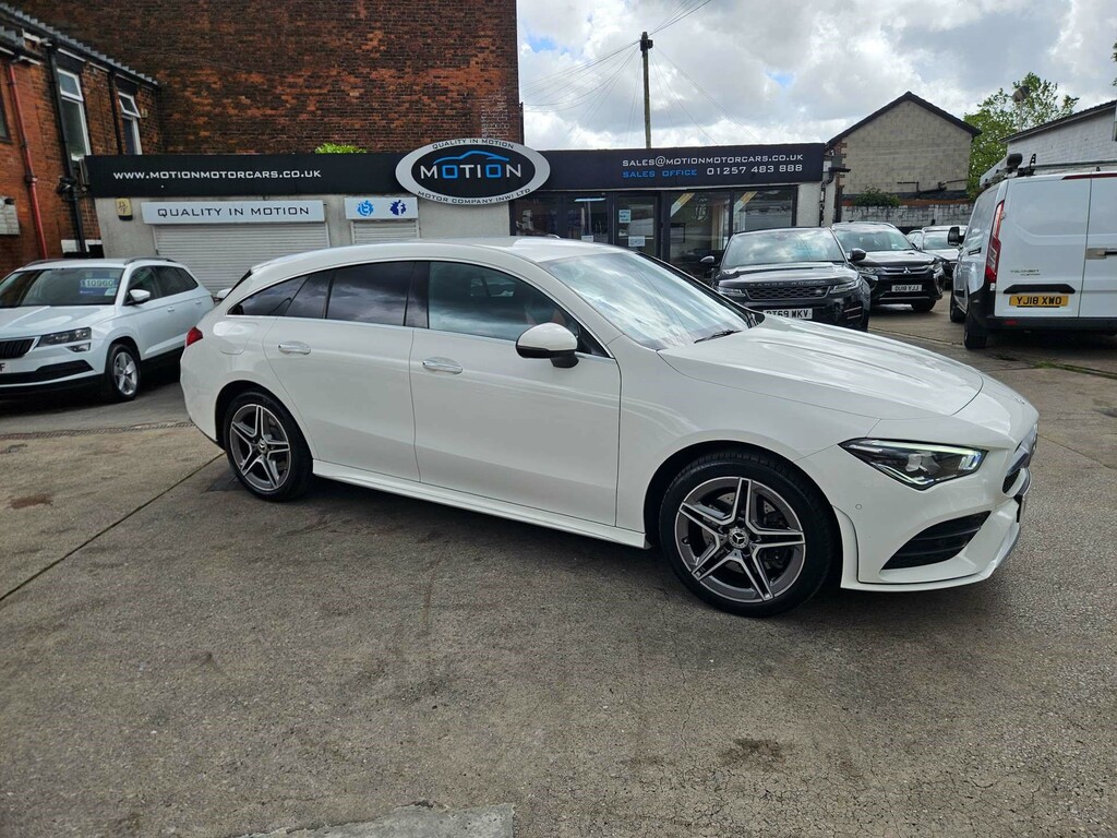 Mercedes-Benz 250 Cla Amg Line Premium E  #2