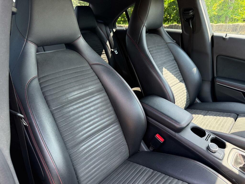 Mercedes-Benz CLA Class 2.1 Cla200d Amg Line Coupe Euro 6 Ss RX17TBZ Grey #2