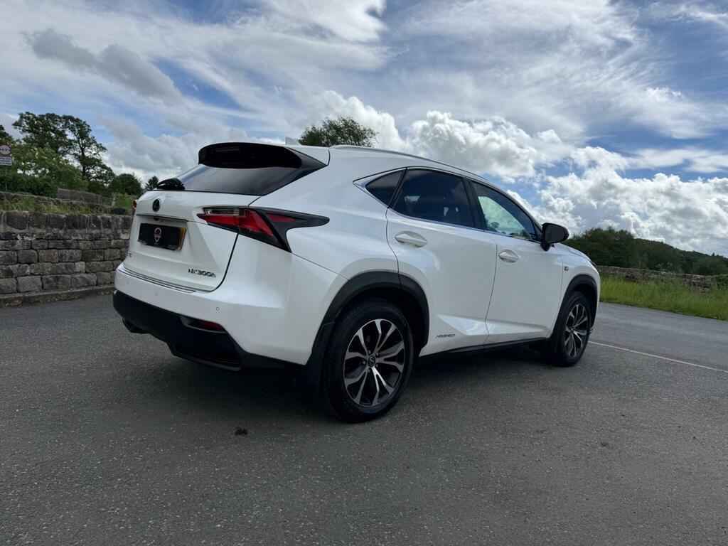 Lexus NX 2.5 F Sport E-cvt 4Wd Euro 6 Ss White #20