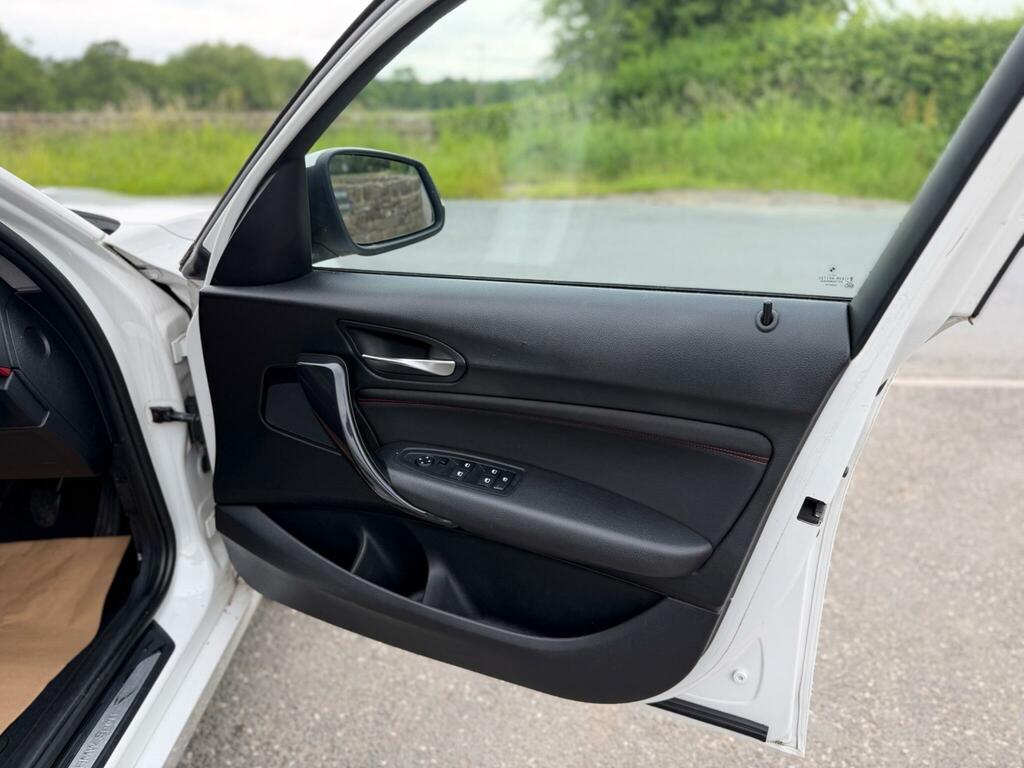 BMW 1 Series 120D Se Silver #26