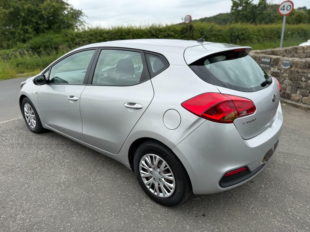 Kia Ceed 1.6 Gdi 4 Tech Hatchback Dct Euro 5 13 Blue #10