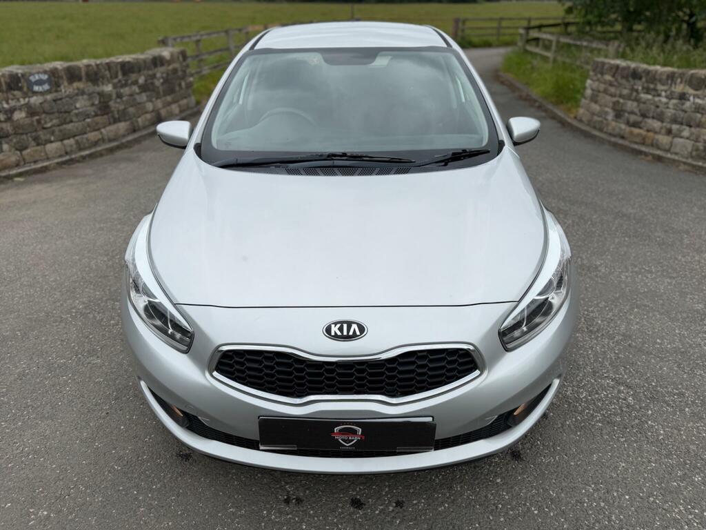 Kia Ceed 1.4 Crdi 1 Euro 5 Silver #5