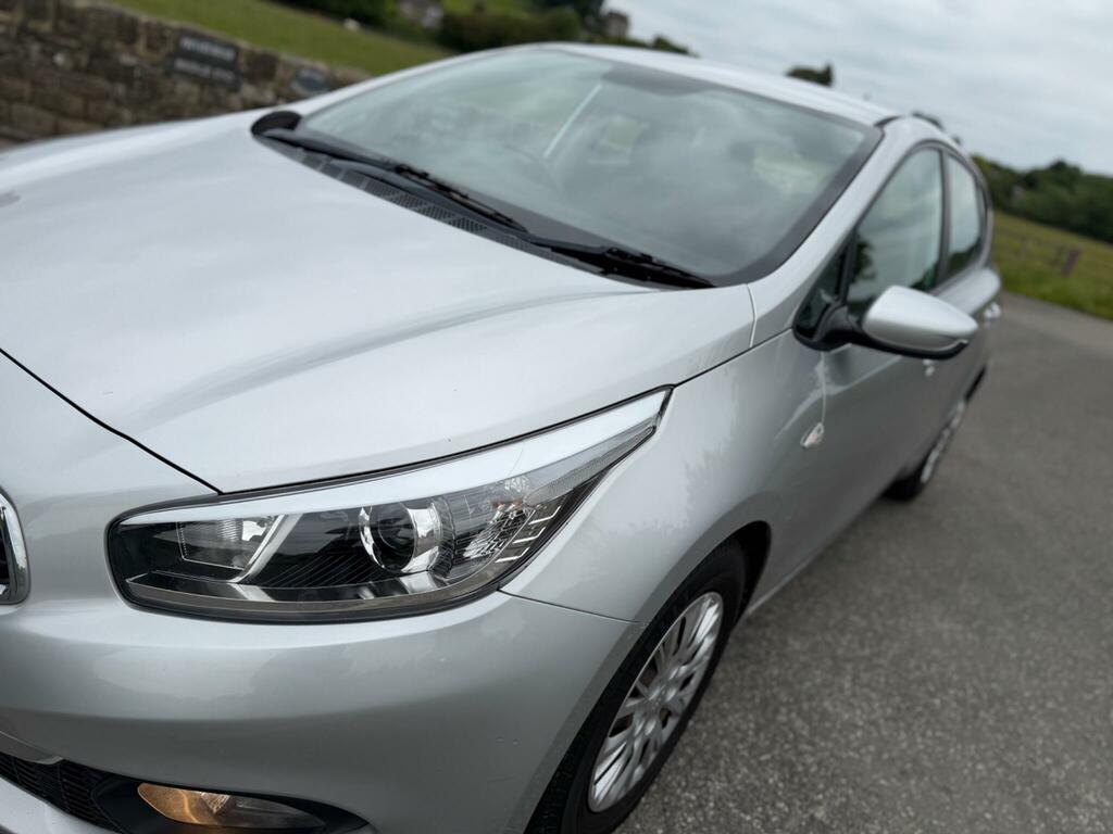 Kia Ceed 1.6 Gdi 4 Tech Hatchback Dct Euro 5 13 Blue #9