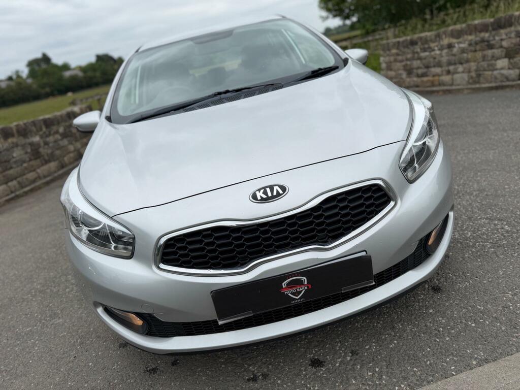 Kia Ceed 1.4 Crdi 1 Euro 5 Silver #4