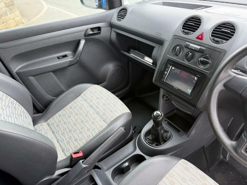 Volkswagen Caddy 1.6 Tdi C20 L1 H1 Red #28