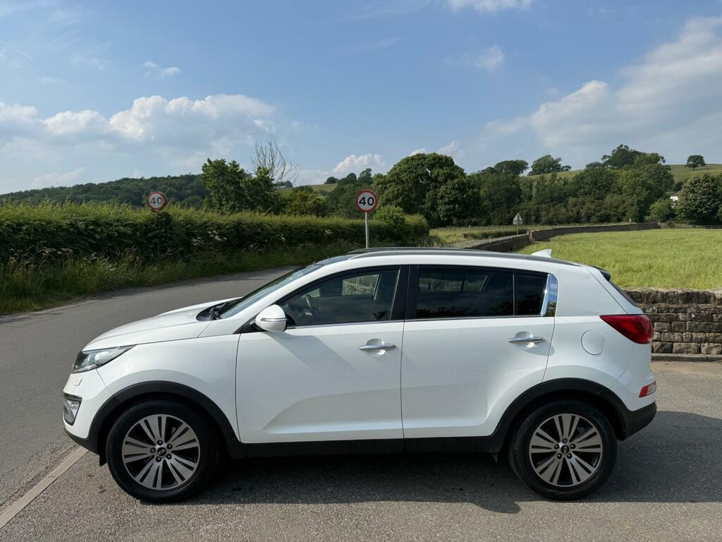 Kia Sportage 1.7 Crdi Ecodynamics 3 2Wd Euro 5 Ss White #2