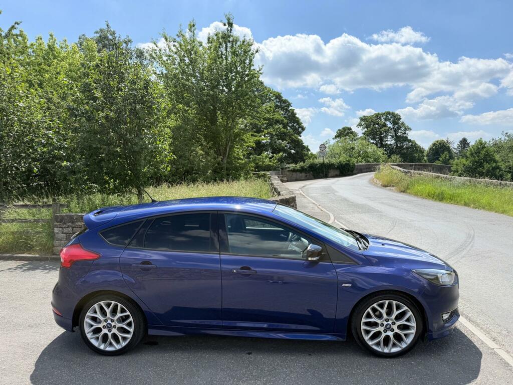 Ford Focus 1.5 Tdci St-line Euro 6 Ss Blue #2