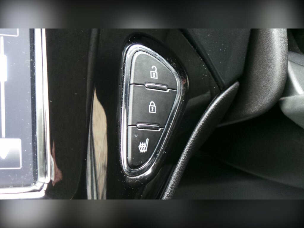 Vauxhall Corsa 1.4 Limited Edition White #27