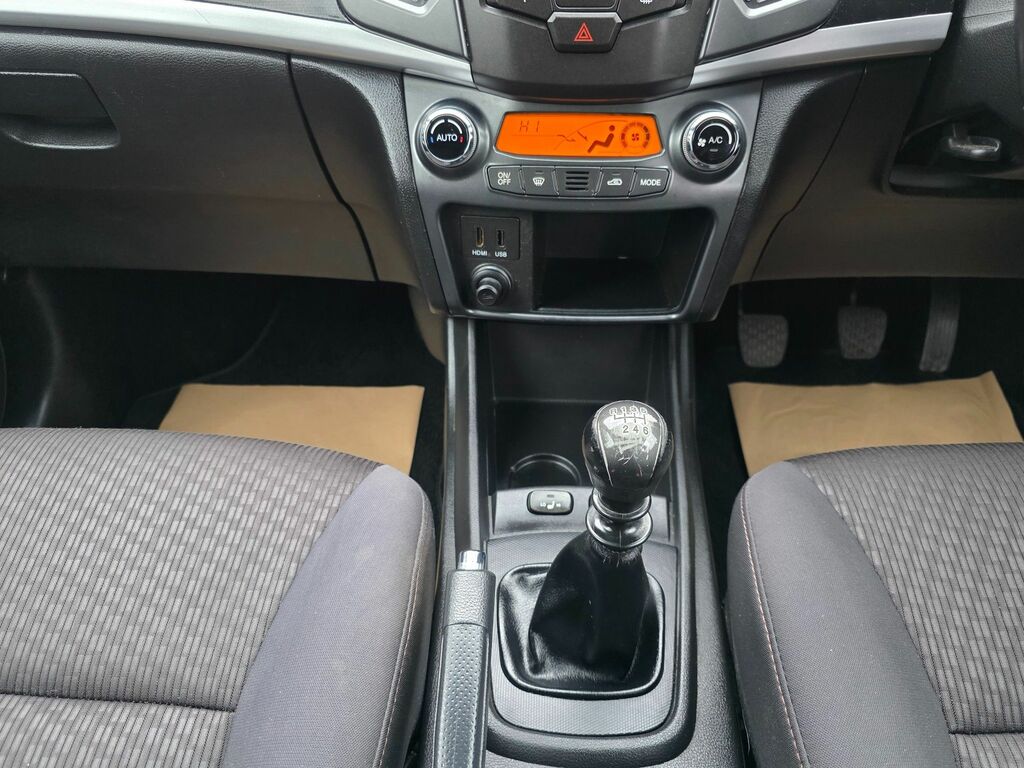 SsangYong Korando 2.2D Le Suv Euro 6 178 Ps PF18LHA Blue #3