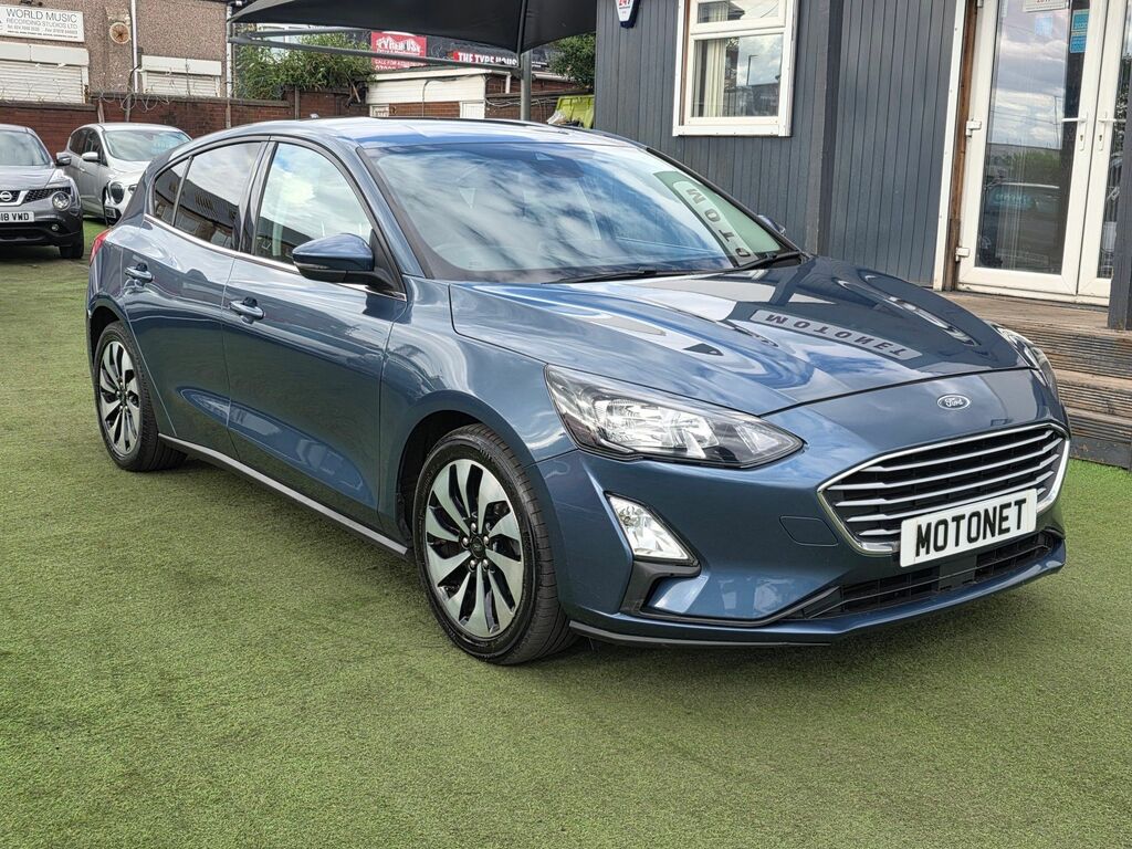Ford Focus 1.0T Ecoboost Zetec Hatchback Eu Blue