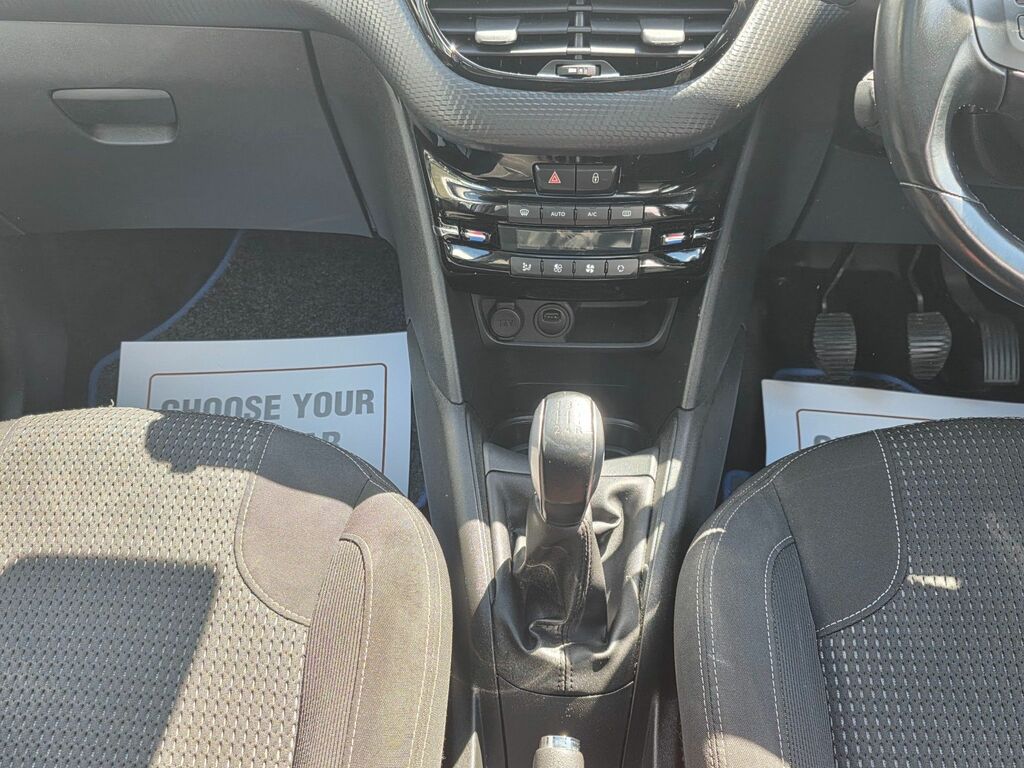 Peugeot 208 1.2 Puretech Tech Edition Hatchback Man YL68ZSE Grey #2