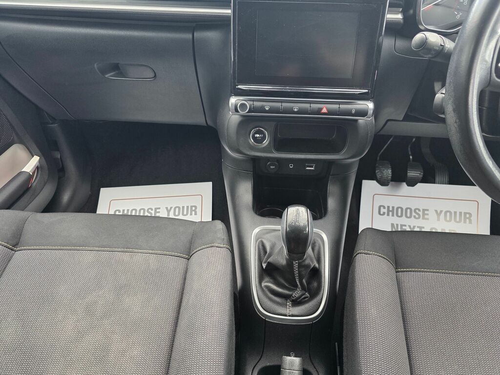 Citroen C3 1.2 Puretech Flair Hatchback Eur White #2