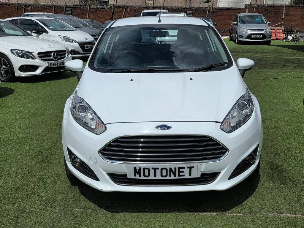 Ford Fiesta 1.0T Ecoboost Zetec Hatchback Eu White #4