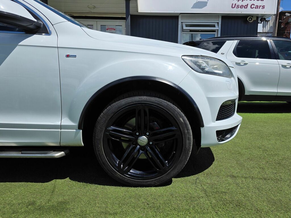 Audi Q7 S Line Quattro #23