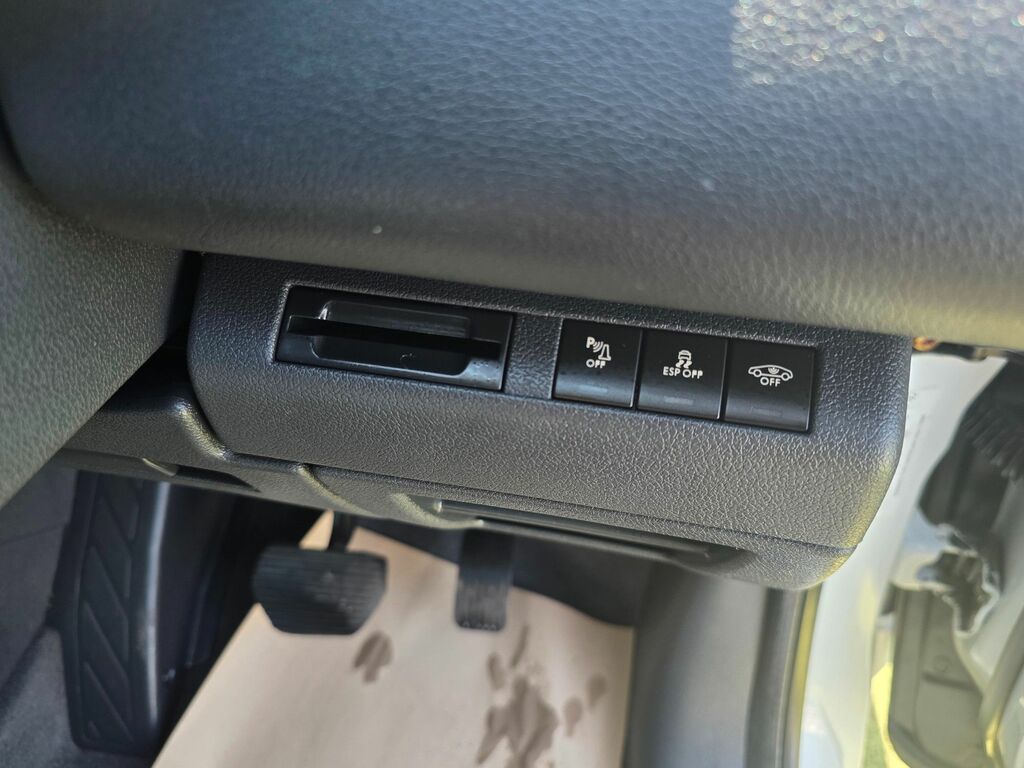 Peugeot 3008 Hdi Active Silver #27