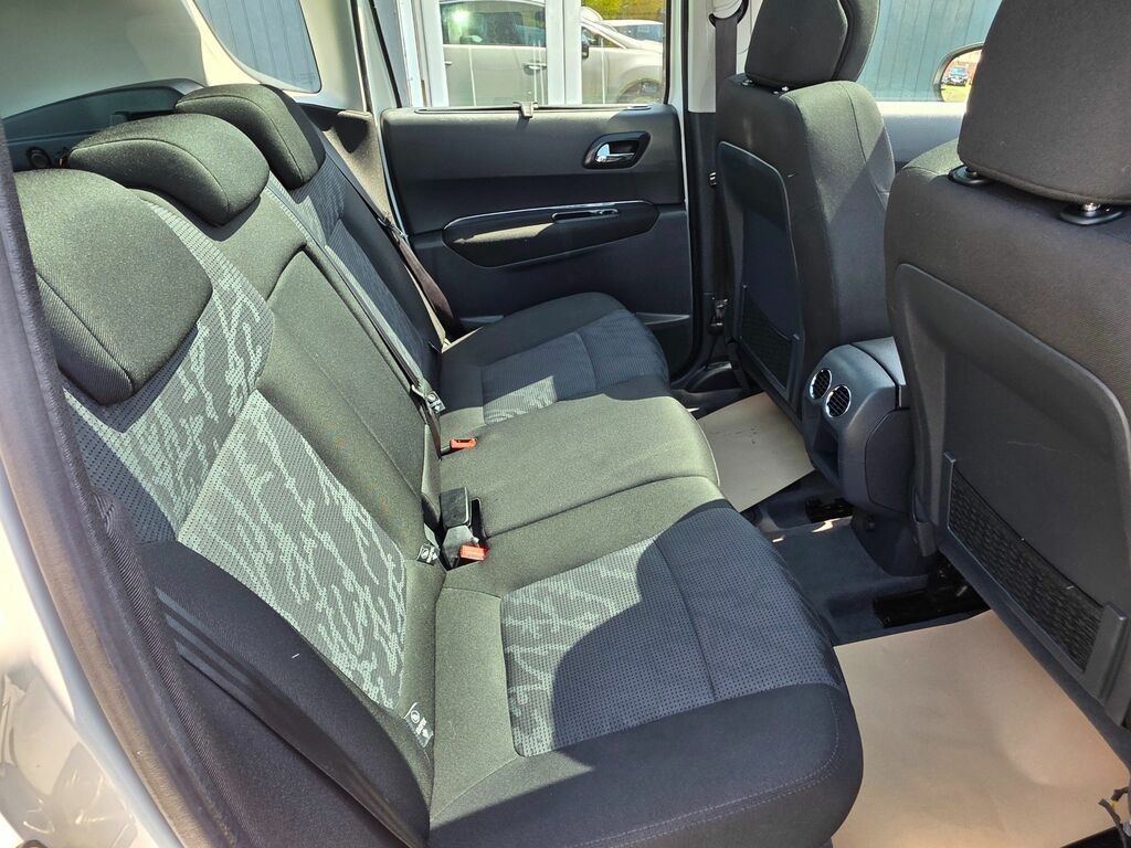 Peugeot 3008 Hdi Active Silver #15