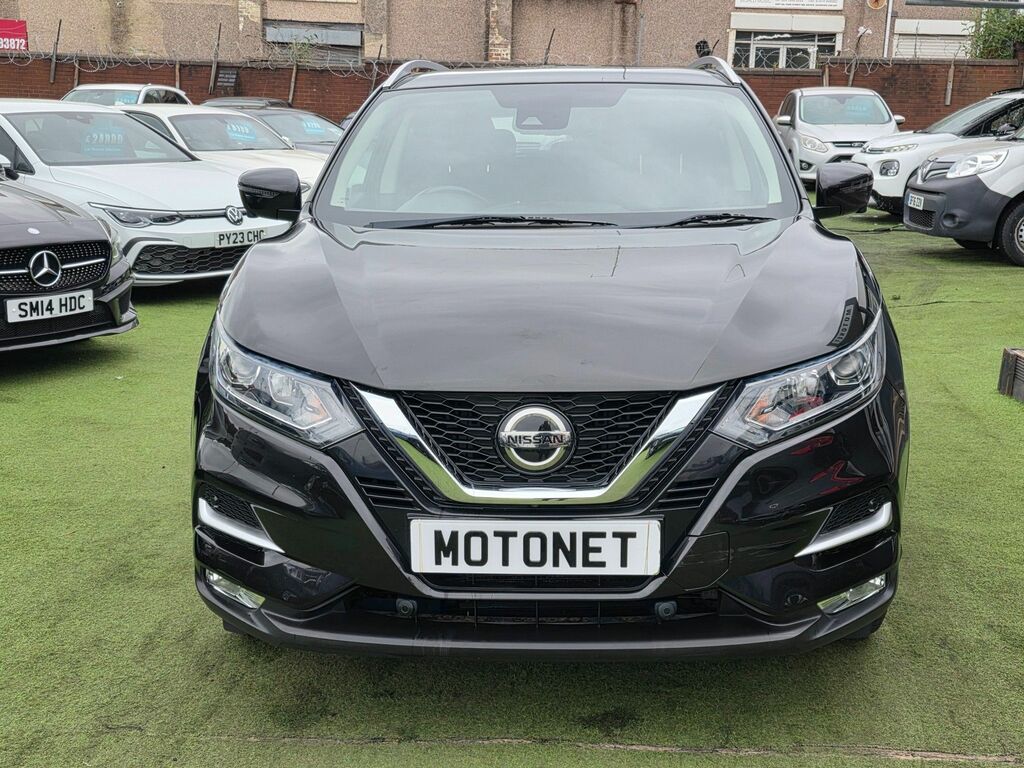 Nissan Qashqai 1.2 Dig-t N-connecta Suv Euro 6 Black #3
