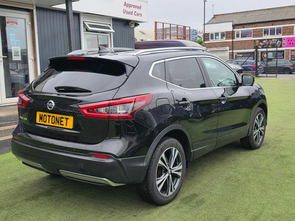 Nissan Qashqai 1.2 Dig-t N-connecta Suv Euro 6 Black #6