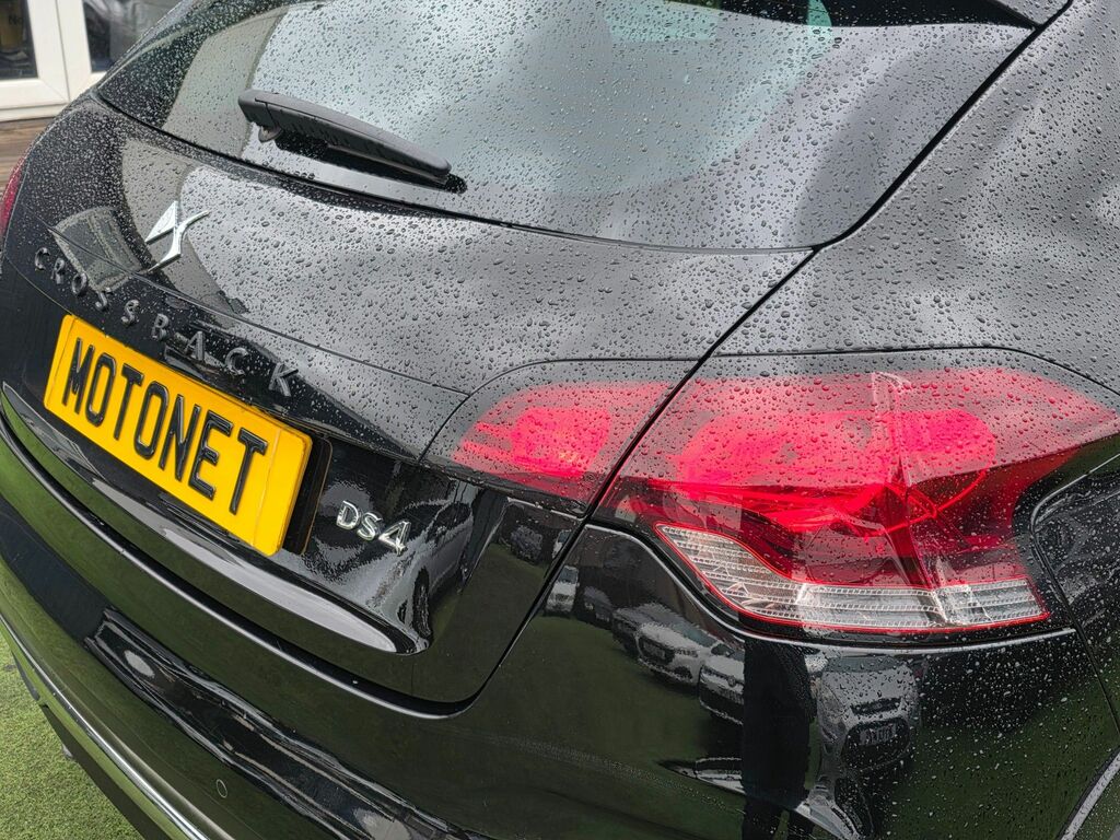 DS DS 4 Crossback Hatchback 1.6 Bluehdi Crossback Eat6 Euro 6 Ss White #30