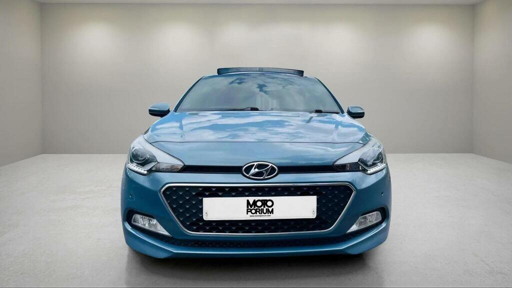 Hyundai I20 Hatchback 1.4 Premium Se Nav Euro 6 2016 Blue #3