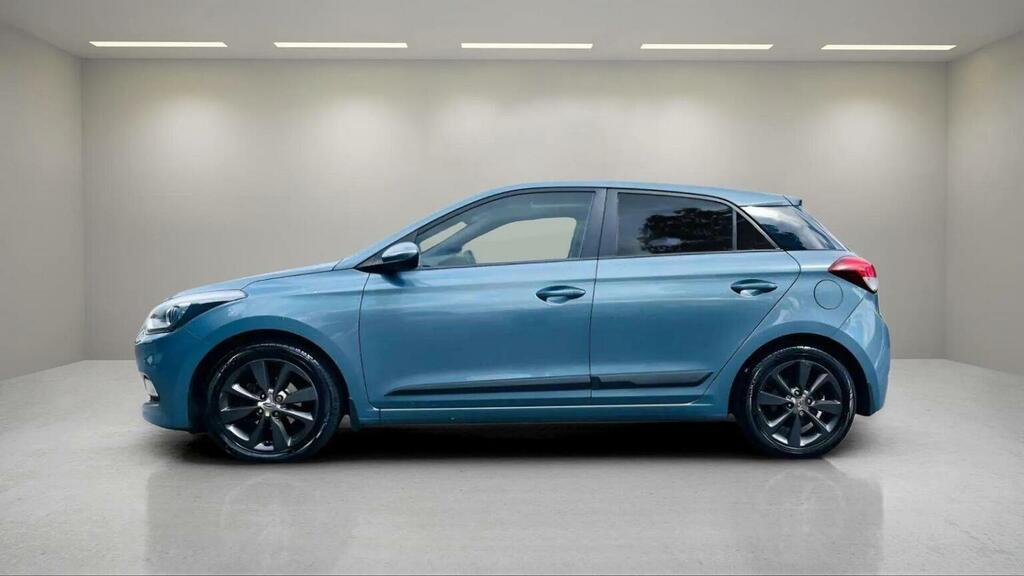Hyundai I20 Hatchback 1.4 Premium Se Nav Euro 6 2016 Blue #4