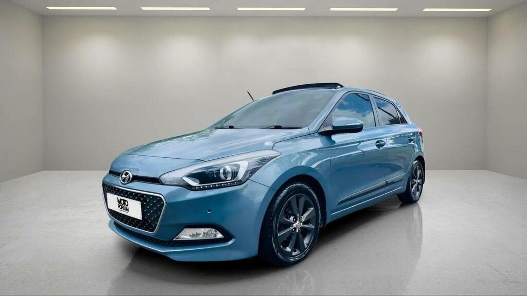 Hyundai I20 Hatchback 1.4 Premium Se Nav Euro 6 2016 Blue #2