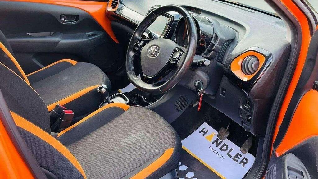 Toyota Aygo Hatchback 1.0 Vvt-i X-cite X-shift Euro 6 201 EX69YRS Orange #6